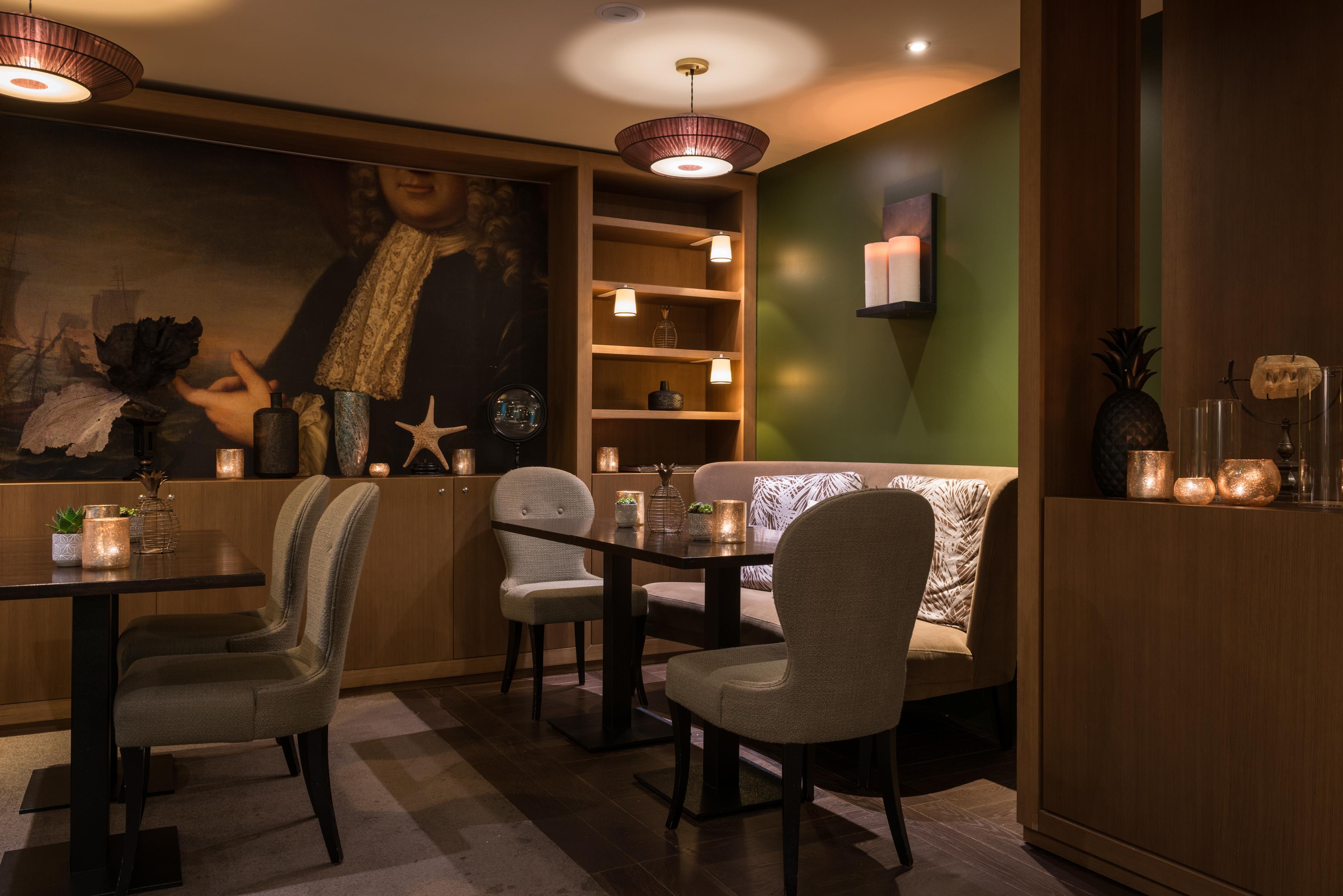 Hotel De La Bourdonnais 4*